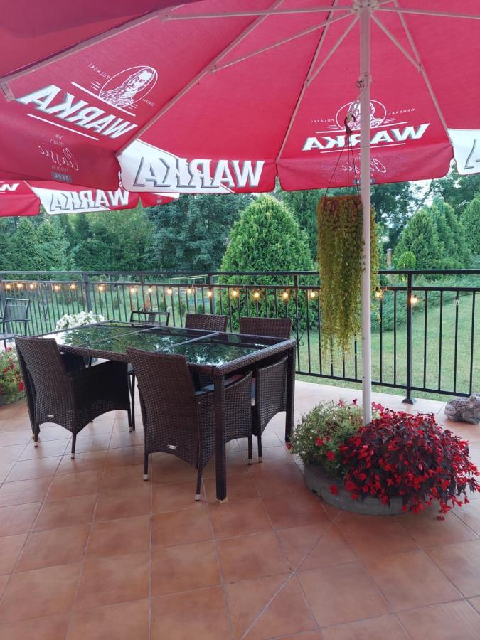 Hotel Rytwiany Екстериор снимка